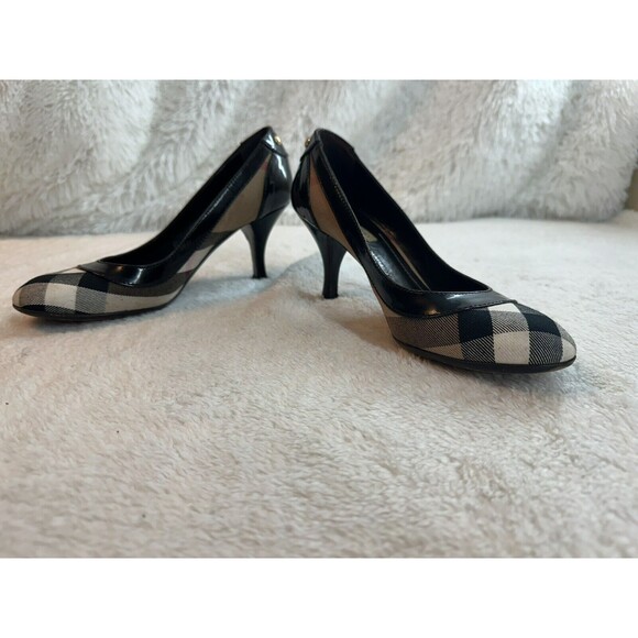 Burberry Nova Check Leather Pumps Heels 3” Size 7.5 US 38 EUR Black ***Flaws*** - Picture 2 of 16